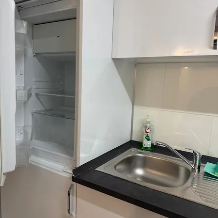 Erbacher Apartment *